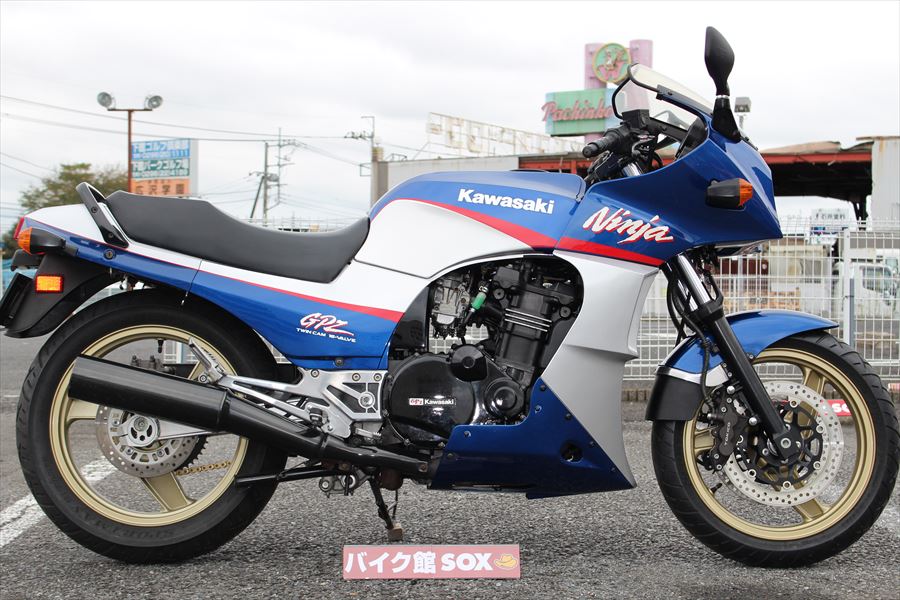 Kawasaki GPZ 900 R Ninja