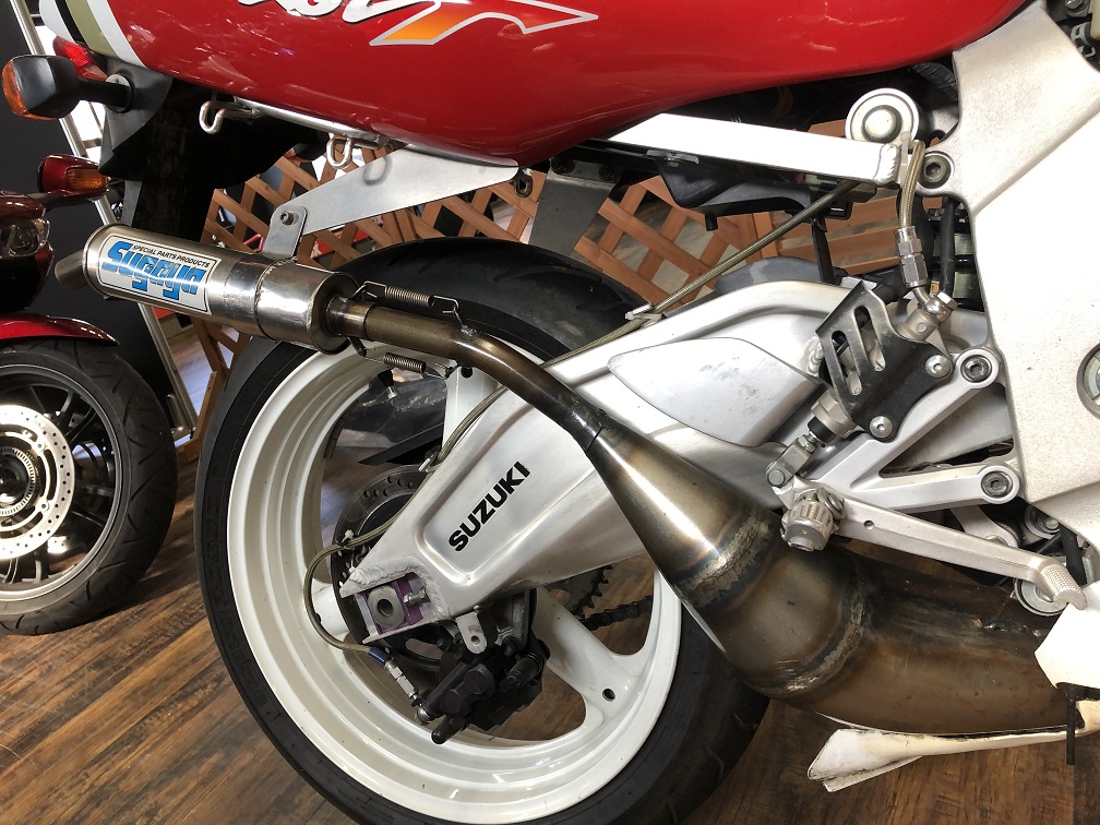 Suzuki RGV 250 Γ (Gamma) VJ23A 