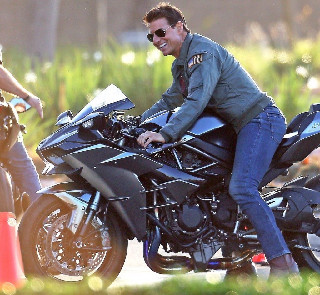 Tom Cruise riding the H2 SX SE in Top Gun: Maverick