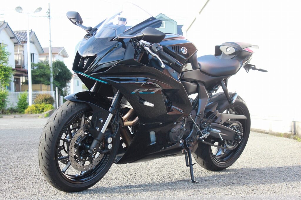 Spotlight Motorbikes: Yamaha YZF-R7 2022